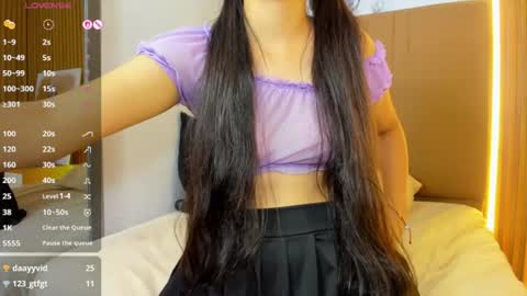 ISABELLA online show from August 7, 9:59 pm
