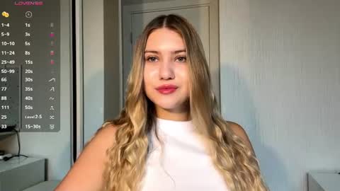 Isel online show from August 15, 9:02 am