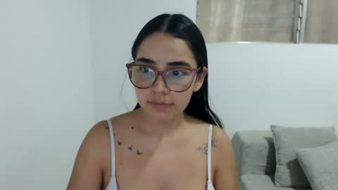 Emma online show from June 22, 3:40 am