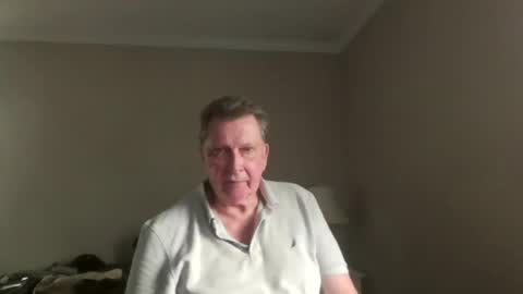island625103 online show from August 3, 7:32 pm