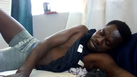 islandbey242 online show from July 14, 4:41 pm