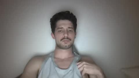 islaysince97 online show from May 10, 12:40 pm
