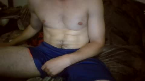 islaysince97 online show from July 28, 2:39 am