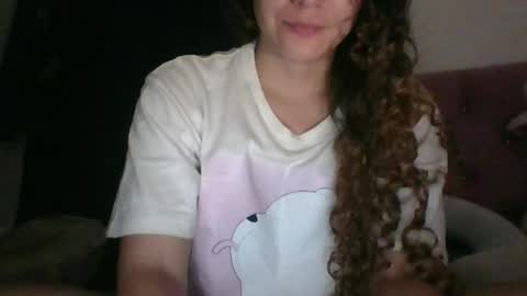 Conejita online show from May 8, 3:30 am