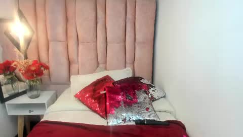 ISSA MILF online show from July 27, 8:58 pm