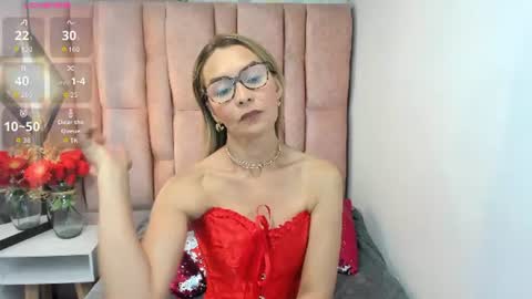 ISSA MILF online show from August 14, 2:32 pm