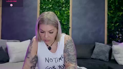 Alisa online show from August 5, 8:34 am