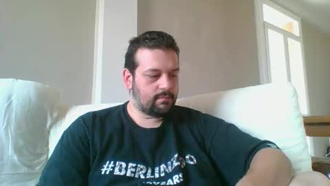 italianbigboy932 online show from April 29, 2:08 pm