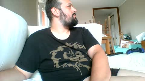 italianbigboy932 online show from June 30, 9:10 am