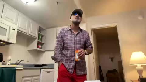 italiankingstripper online show from August 4, 5:10 pm