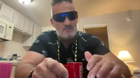 italiankingstripper online show from August 16, 2:04 am