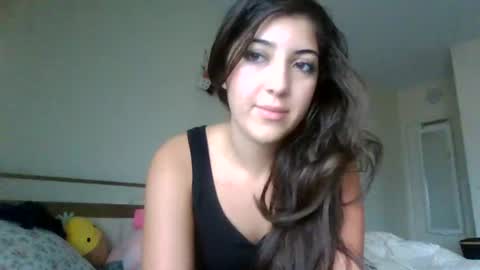 ItalianKitty online show from August 6, 11:37 pm
