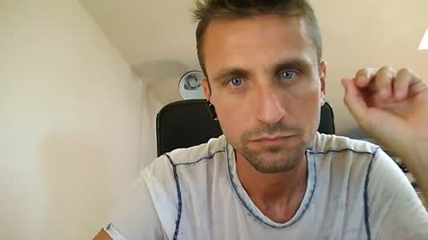 italiano116116 online show from July 2, 1:12 pm