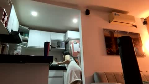 K A R I online show from July 21, 1:31 am