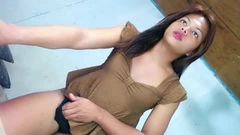 its_kynth online show from August 3, 9:49 am