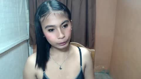 its_leigh online show from July 23, 4:37 am