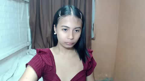 its_leigh online show from August 11, 9:33 am