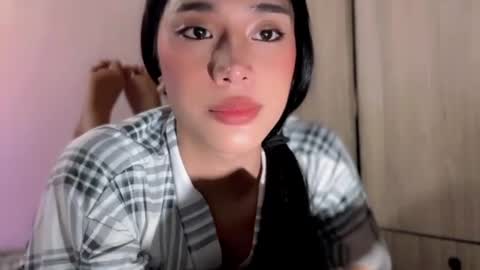 Kaye online show from August 14, 10:52 am