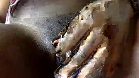 its_slut_bella online show from August 7, 6:30 pm