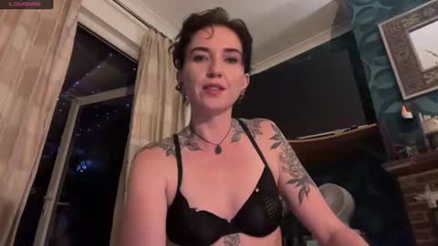 Verity Dahhhling online show from August 1, 9:21 pm