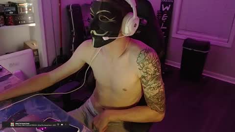 itslamayo online show from April 19, 4:22 am