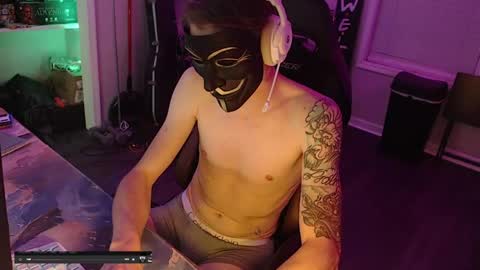 itslamayo online show from April 22, 12:57 am