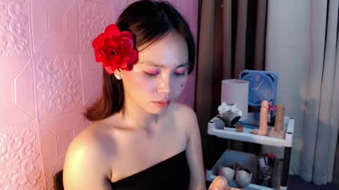 itsme_liza online show from August 8, 5:02 pm
