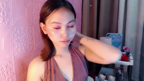 itsme_liza online show from August 15, 12:31 pm