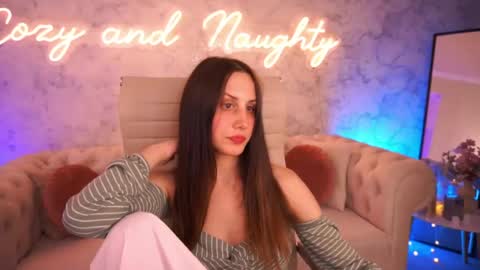 itsmeannabelle online show from July 29, 2:24 pm