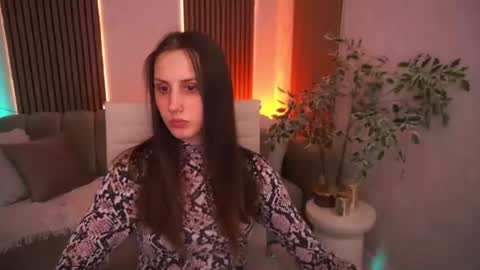 itsmeannabelle online show from July 30, 2:57 pm