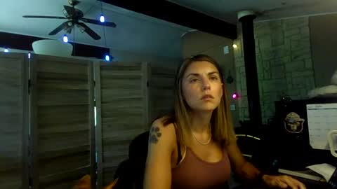 ItsMeSophie X online show from July 10, 4:46 pm