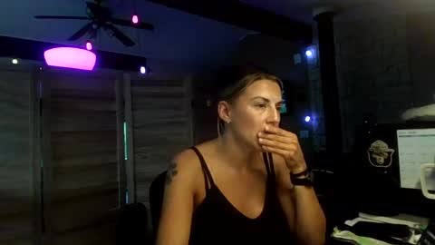 ItsMeSophie X online show from July 21, 4:42 pm