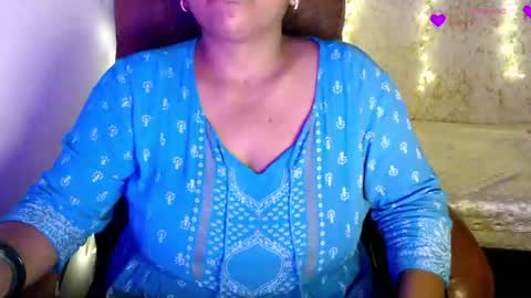 Mira online show from August 8, 2:50 pm