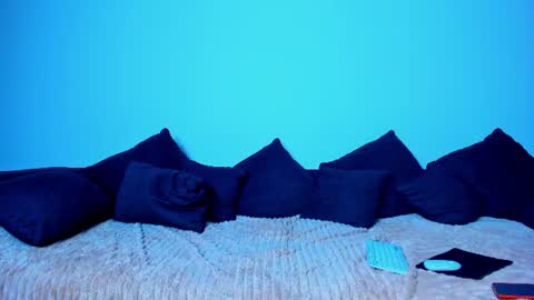 ItsMissNoir online show from August 17, 8:58 pm
