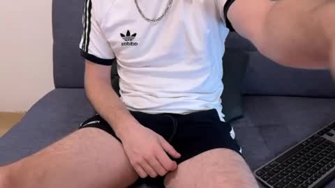 itsthat online show from August 8, 7:03 pm