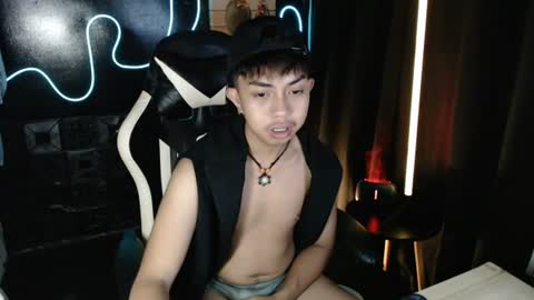 Kyle online show from August 3, 5:53 pm