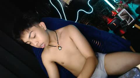 Kyle online show from August 5, 3:43 pm