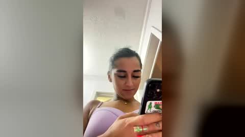 ittyej online show from July 7, 5:06 pm
