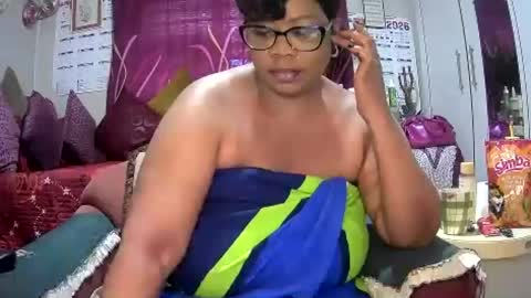 itumeleng74 online show from July 27, 5:46 am