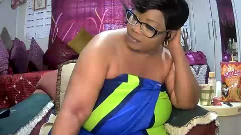 itumeleng74 online show from July 27, 6:52 am