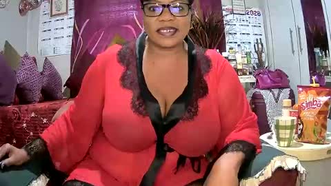 itumeleng74 online show from August 1, 6:30 am