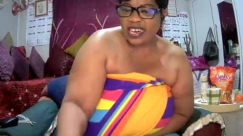 itumeleng74 online show from August 12, 5:32 am
