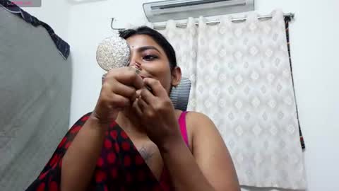 itz_amisha online show from August 9, 9:49 pm