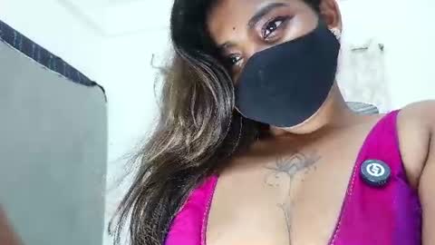 itz_amisha online show from August 13, 6:00 pm