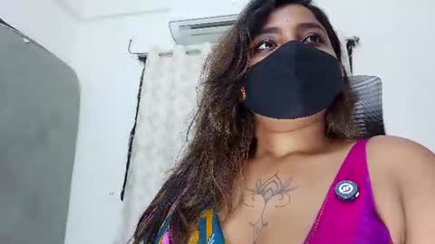 itz_amisha online show from August 14, 12:42 pm