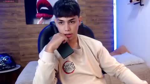 Ivan  Follow me please  online show from August 9, 3:18 am