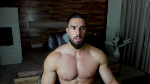 IvanHydee online show from August 5, 10:02 am