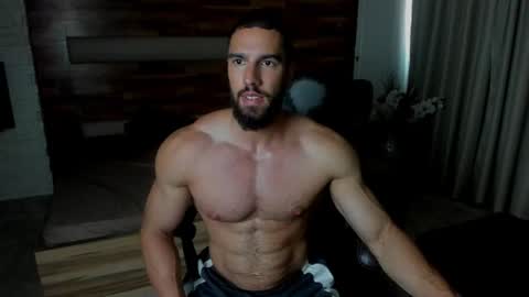 IvanHydee online show from August 6, 10:03 am
