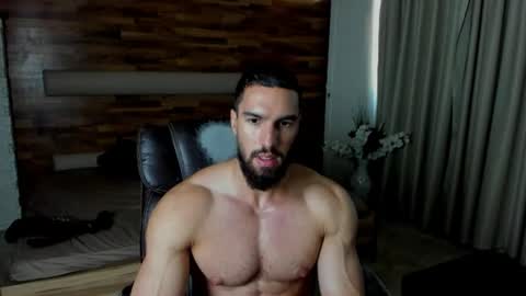 IvanHydee online show from August 7, 4:23 am