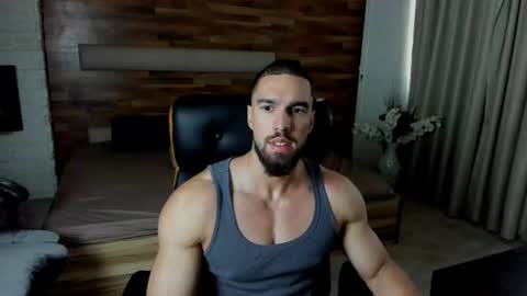 IvanHydee online show from August 13, 4:26 am